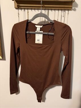 H&M Chocolate Brown Long-Sleeve Square Neck Bodysuit